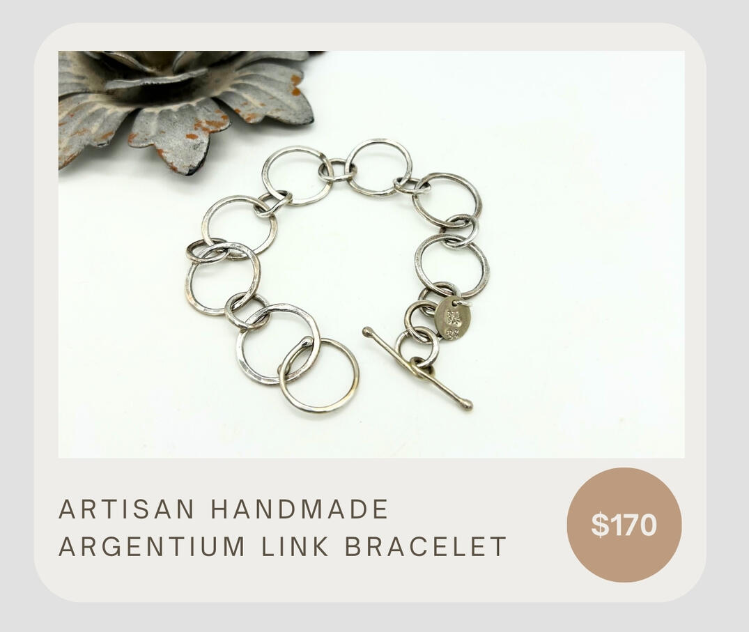Beautiful and meticulously made Argentium link bracelet. Simple, yet stylish to dress up all of your day to day outfits!